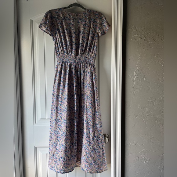 SIENNA SKY FLOWY LONG SUMMER DRESS SIZE MEDIUM CUTE FLORAL PRINT - Picture 4 of 6
